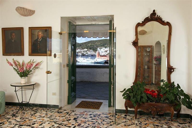 Locanda Mari Ponza Exterior photo