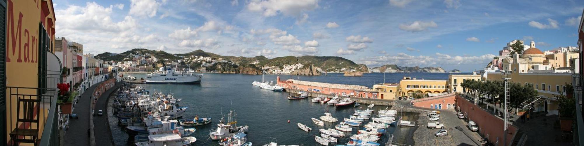 Locanda Mari Ponza Exterior photo